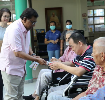 Coronavirus: Temasek Foundation donates hand sanitisers to 400 nursing homes and senior care centres