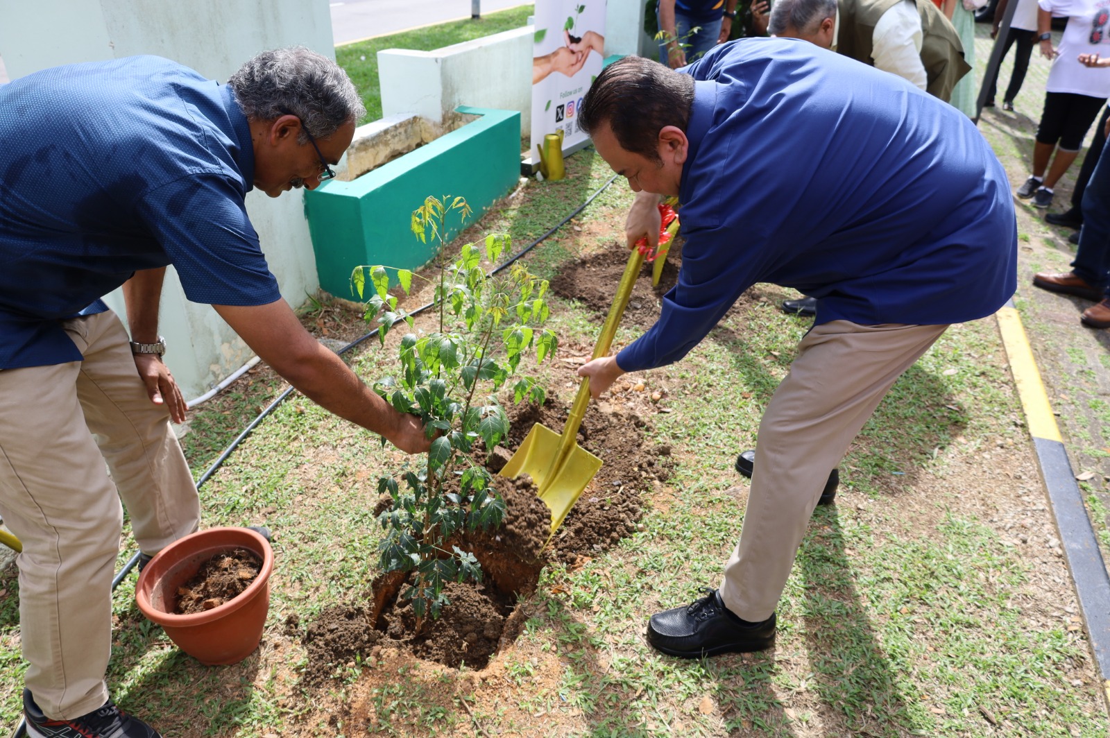 #Plant4Mother Tree Planting Ceremony with the High Commission of India