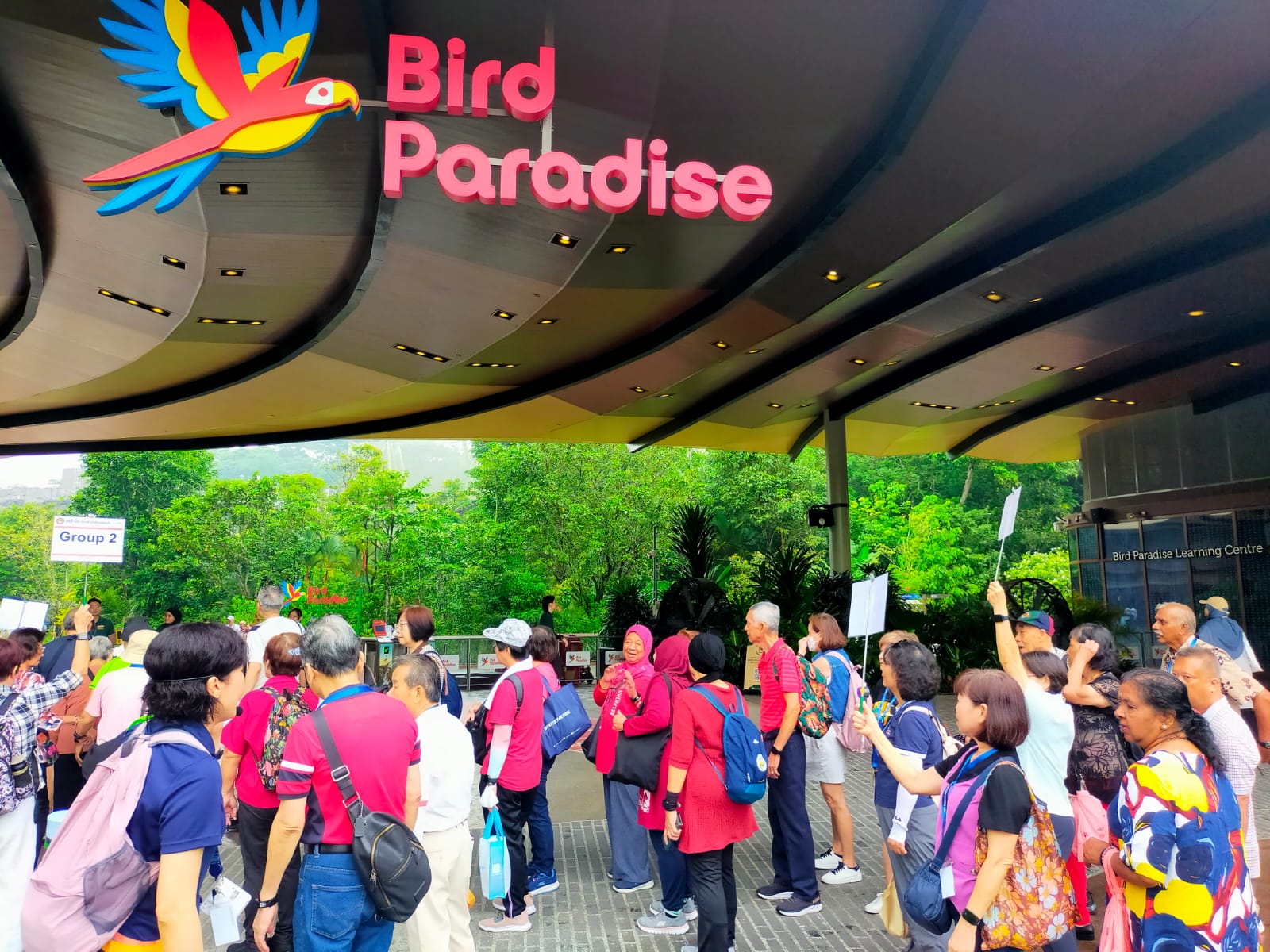 SNM Seniors Visit Bird Paradise